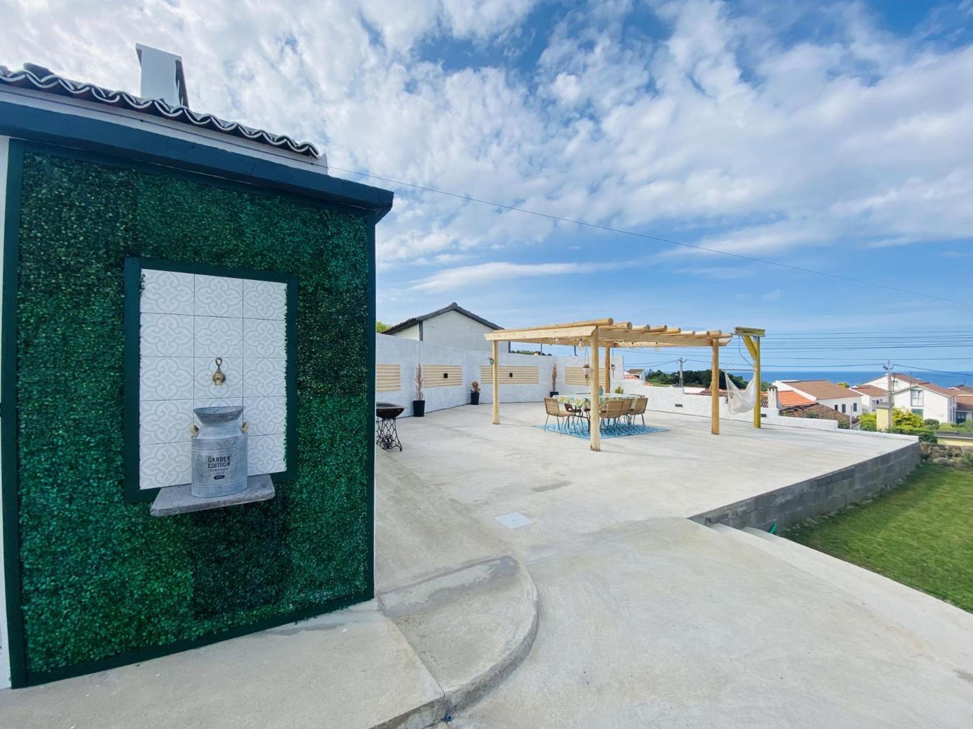 Casa Da Fonte - Alojamento Local Com Jacuzzi Nordeste  Exterior photo