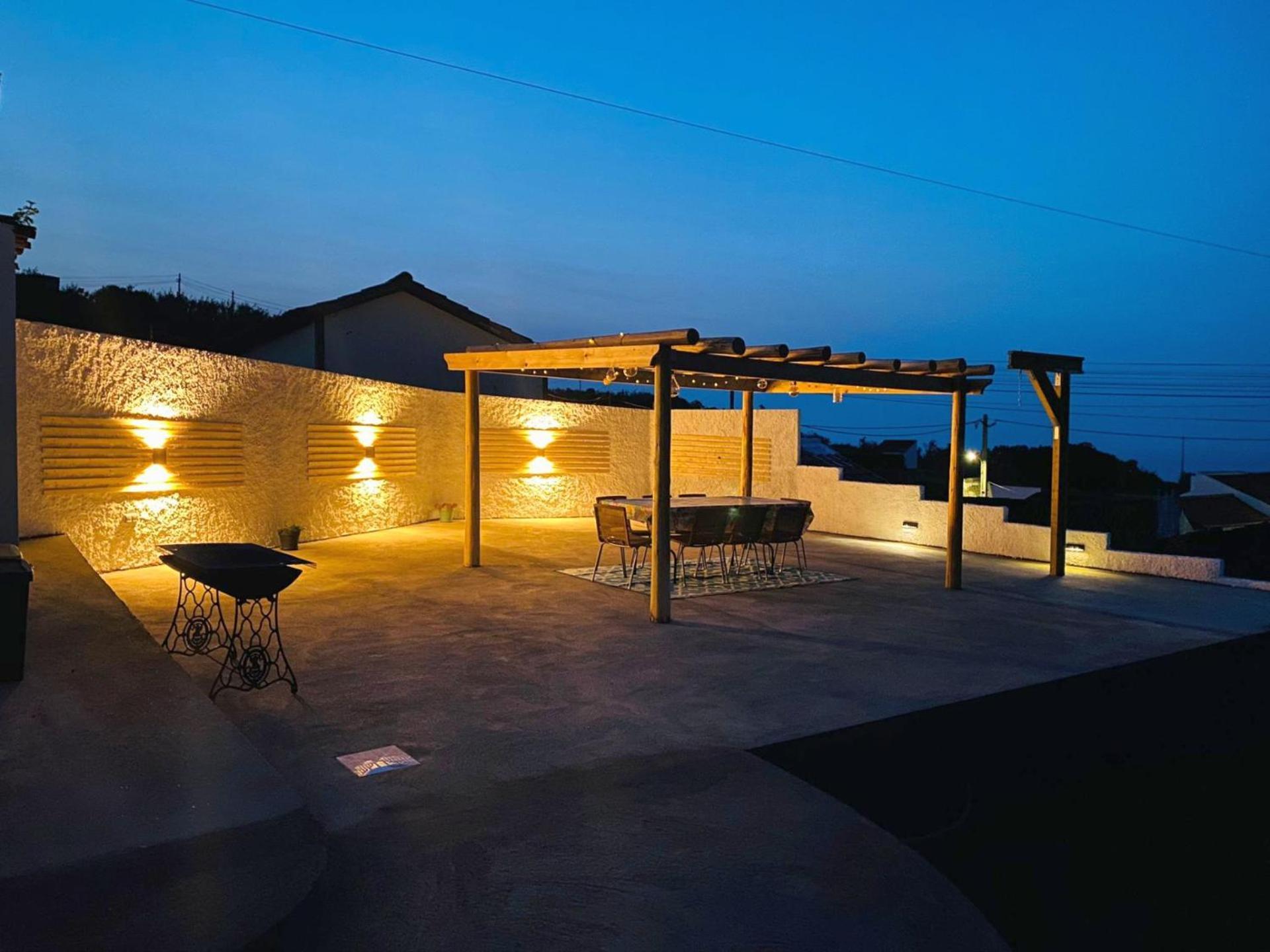 Casa Da Fonte - Alojamento Local Com Jacuzzi Nordeste  Exterior photo